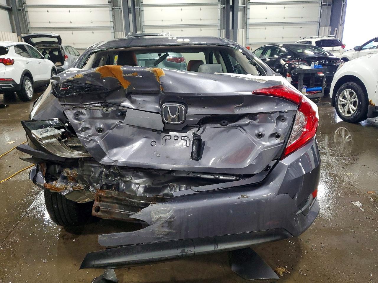 2017 HONDA CIVIC LX photo 6