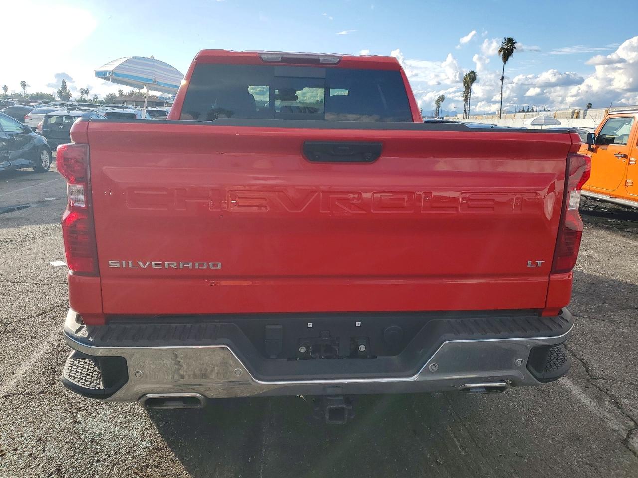 2025 CHEVROLET SILVERADO K1500 LT photo 6