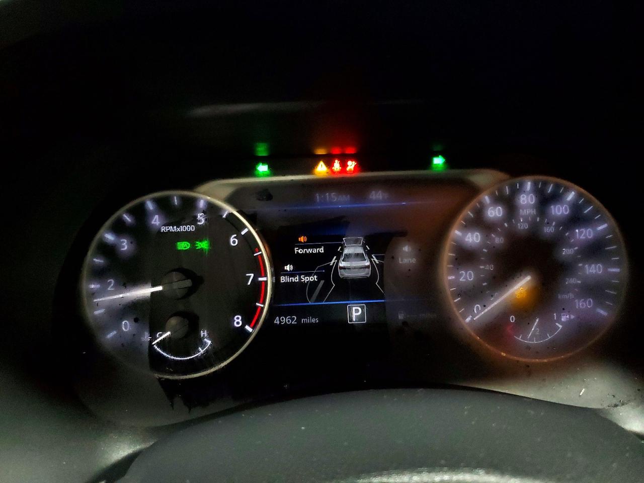2025 NISSAN SENTRA SR photo 9
