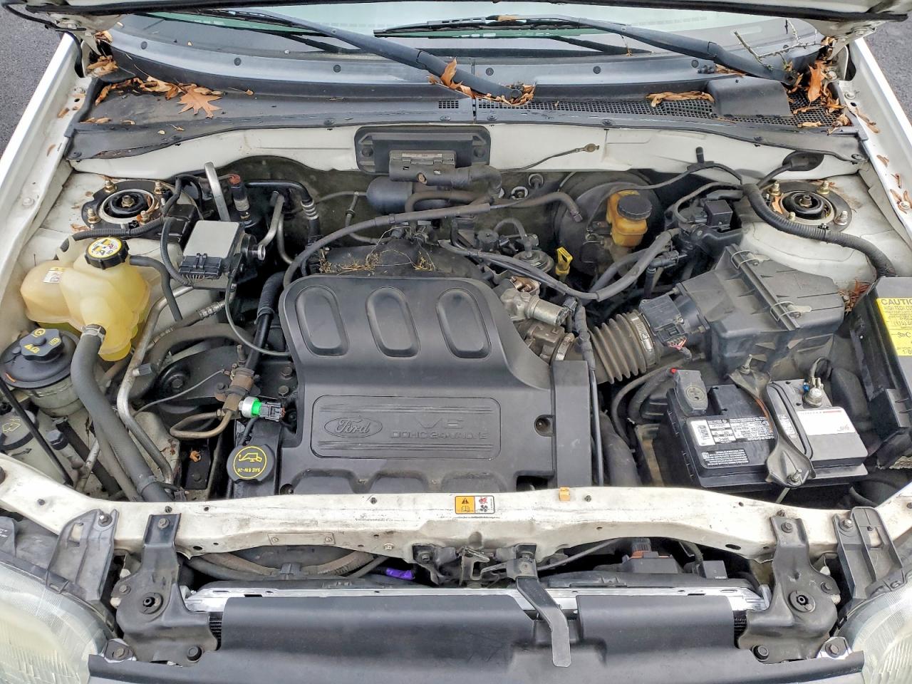 2003 FORD ESCAPE XLT photo 21