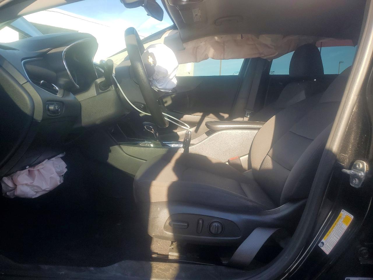 2021 CHEVROLET MALIBU LT photo 7