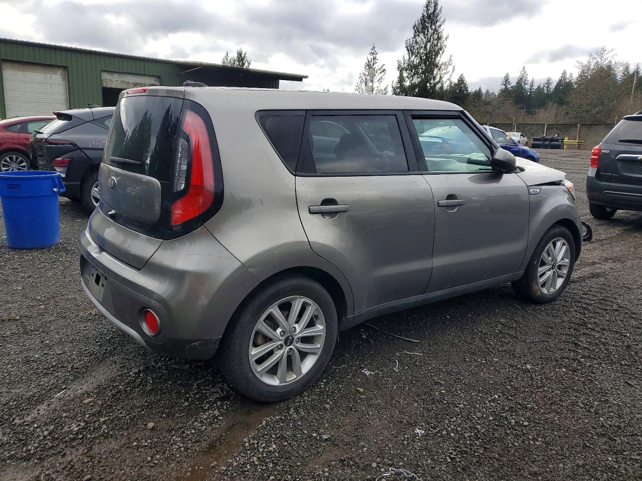 2018 KIA SOUL + photo 3