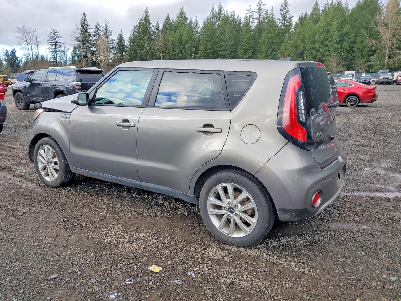 2018 KIA SOUL + photo 2