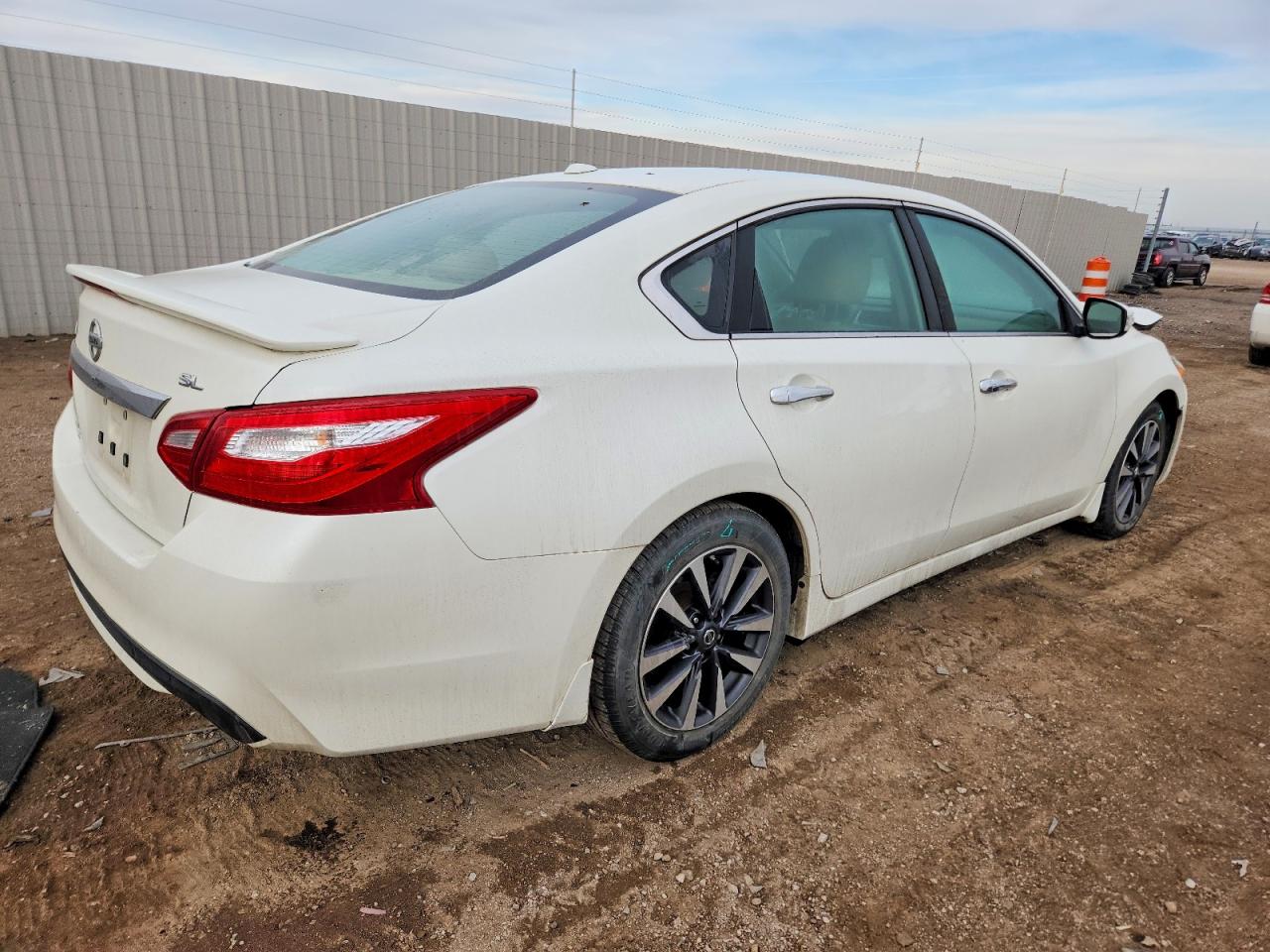 2016 NISSAN ALTIMA 2.5 photo 3