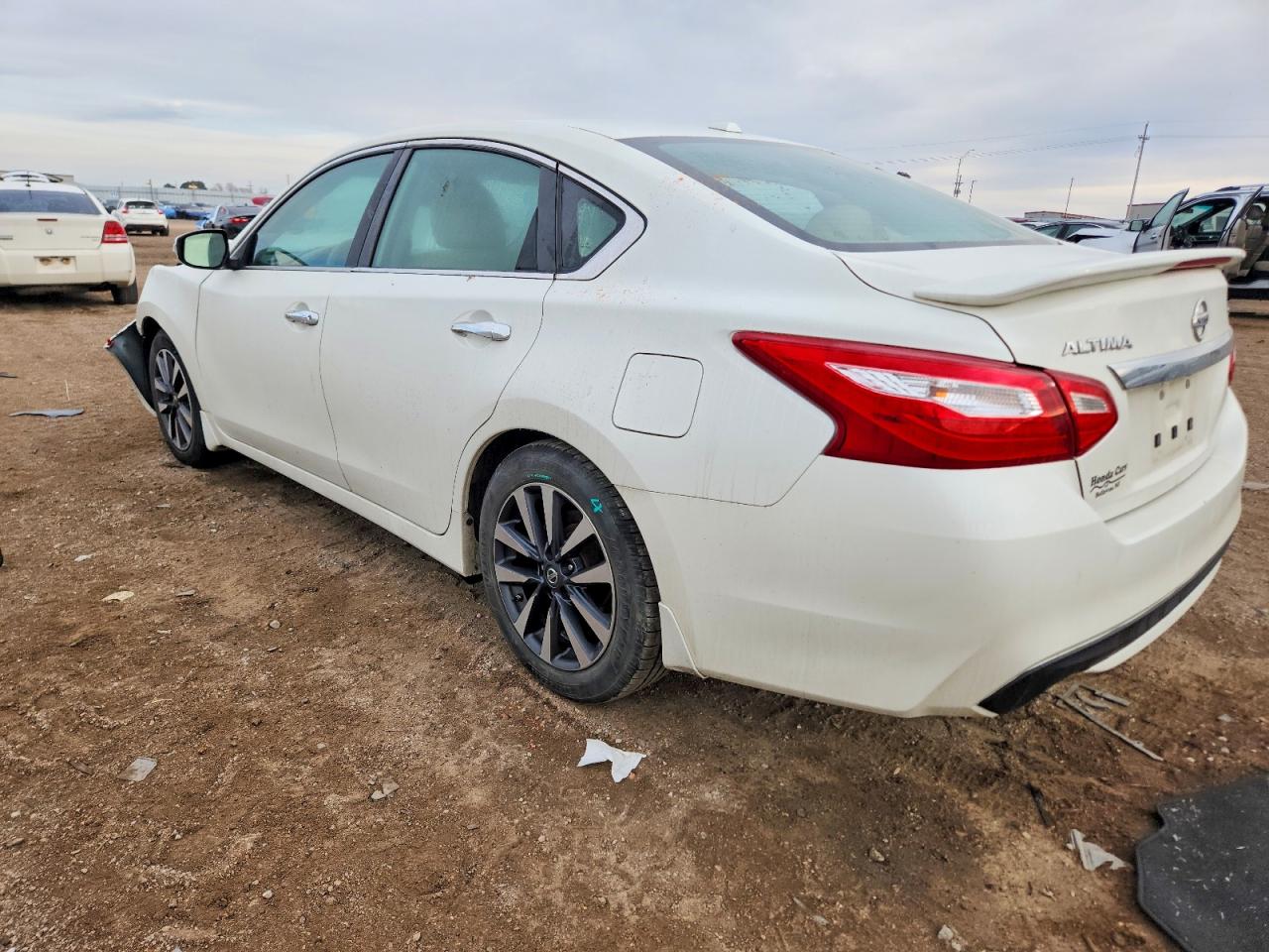 2016 NISSAN ALTIMA 2.5 photo 2