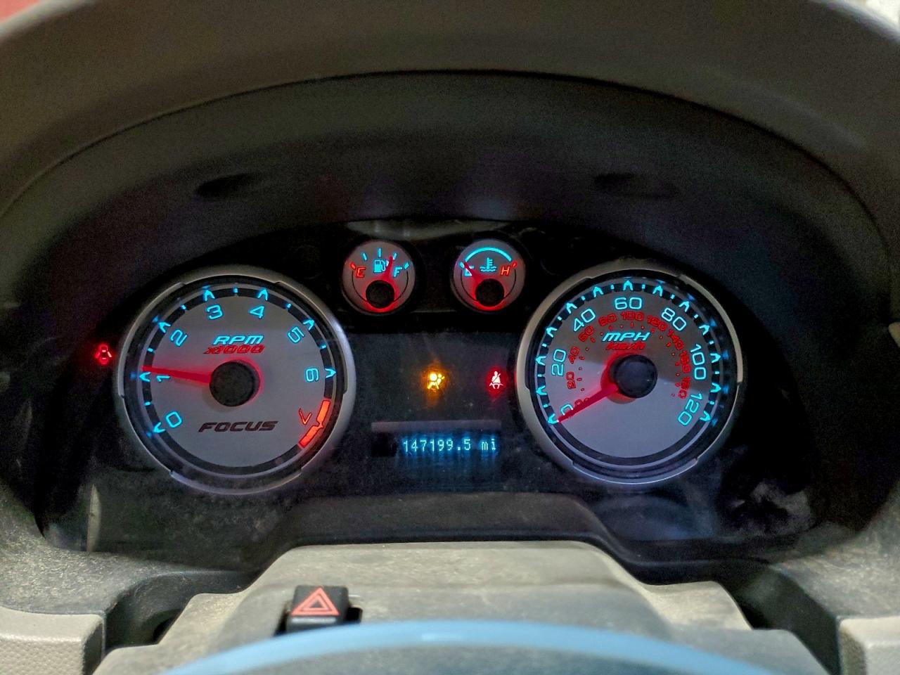 2009 FORD FOCUS SE photo 9
