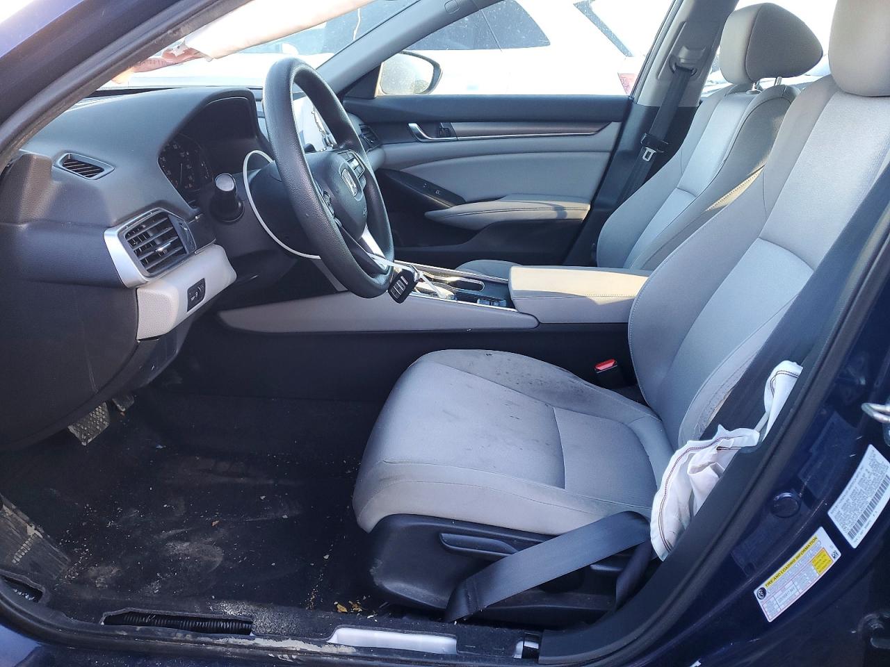 2020 HONDA ACCORD LX photo 7