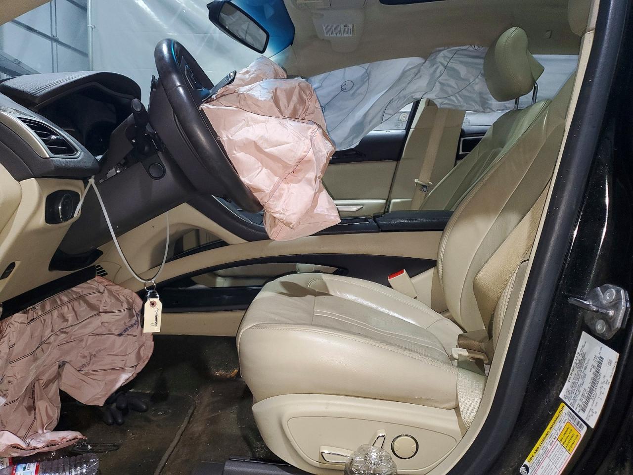 2015 LINCOLN MKZ photo 7