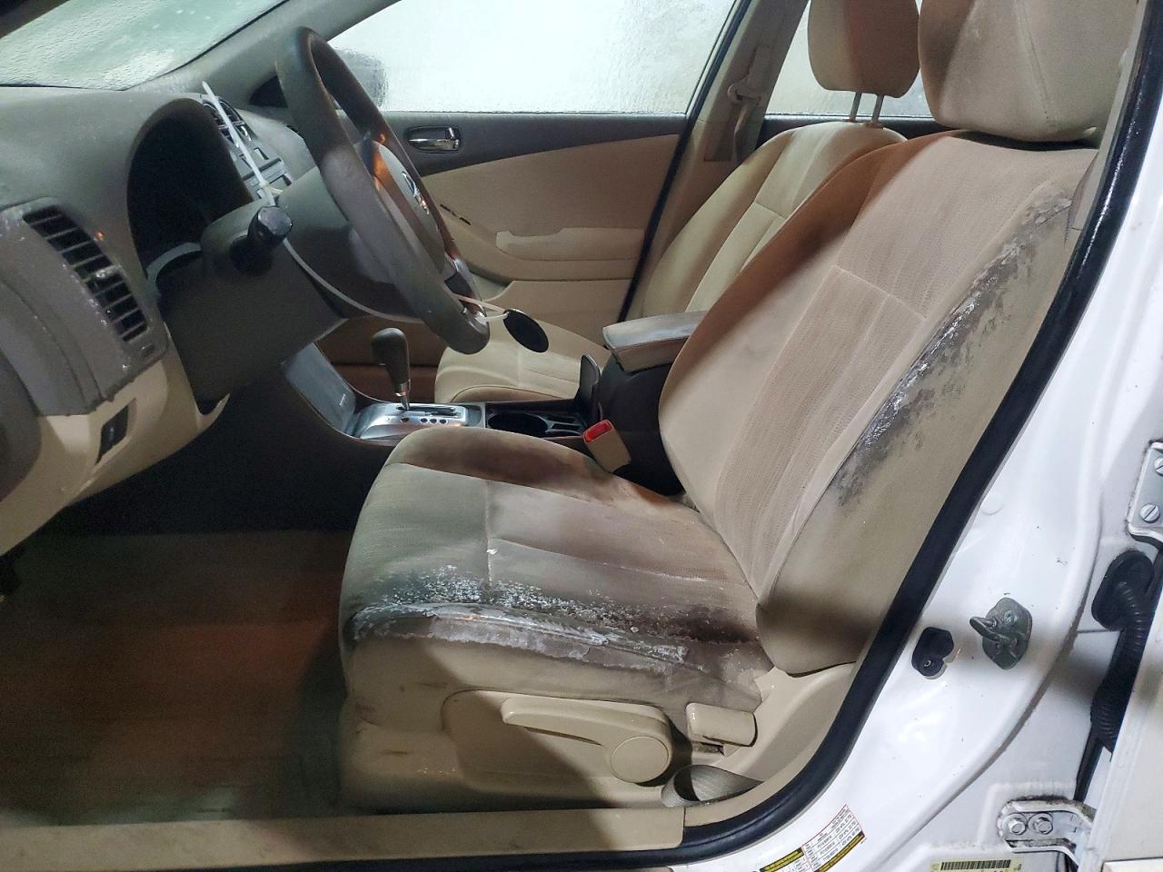 2012 NISSAN ALTIMA BASE photo 7