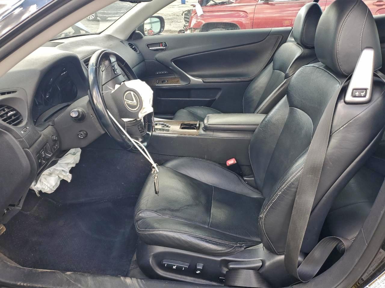 2010 LEXUS IS 250 photo 7