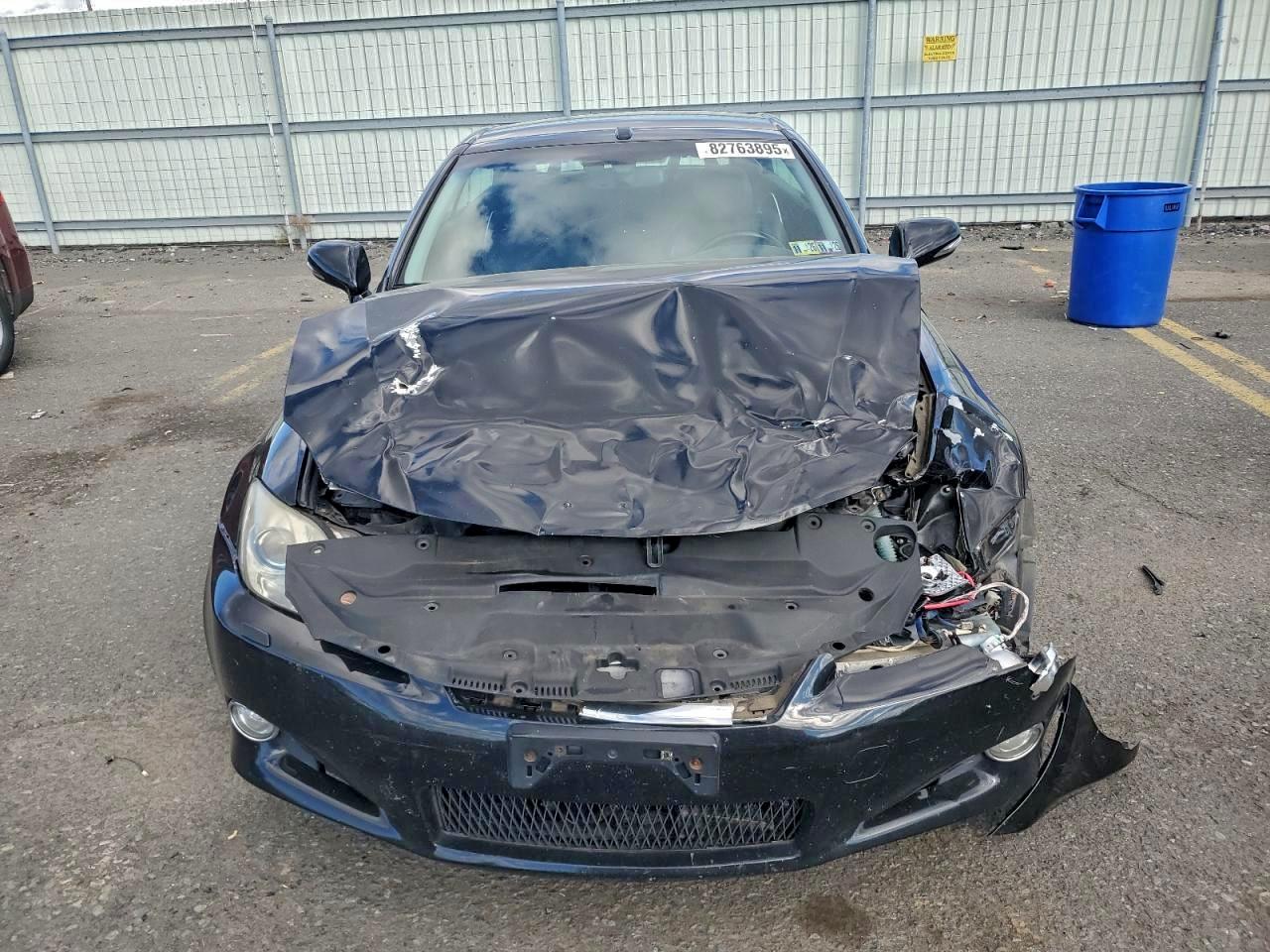 2010 LEXUS IS 250 photo 5