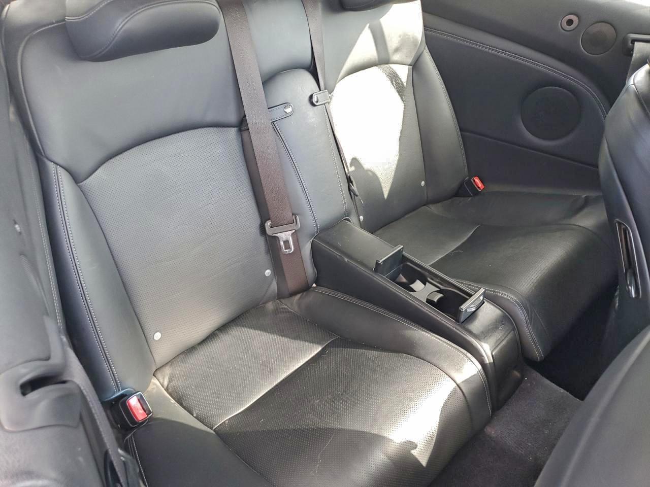 2010 LEXUS IS 250 photo 10