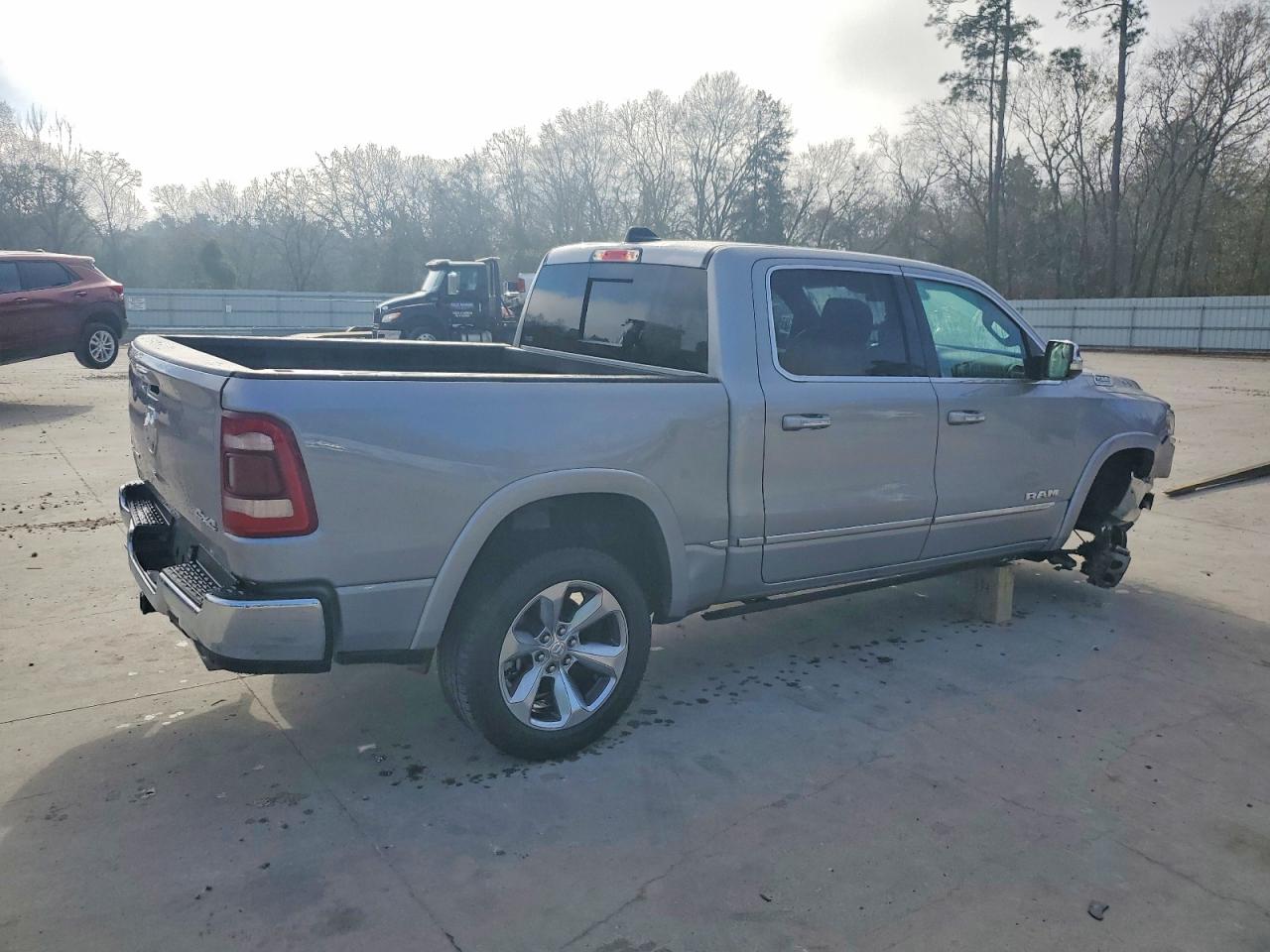 2021 RAM 1500 LIMITED photo 3