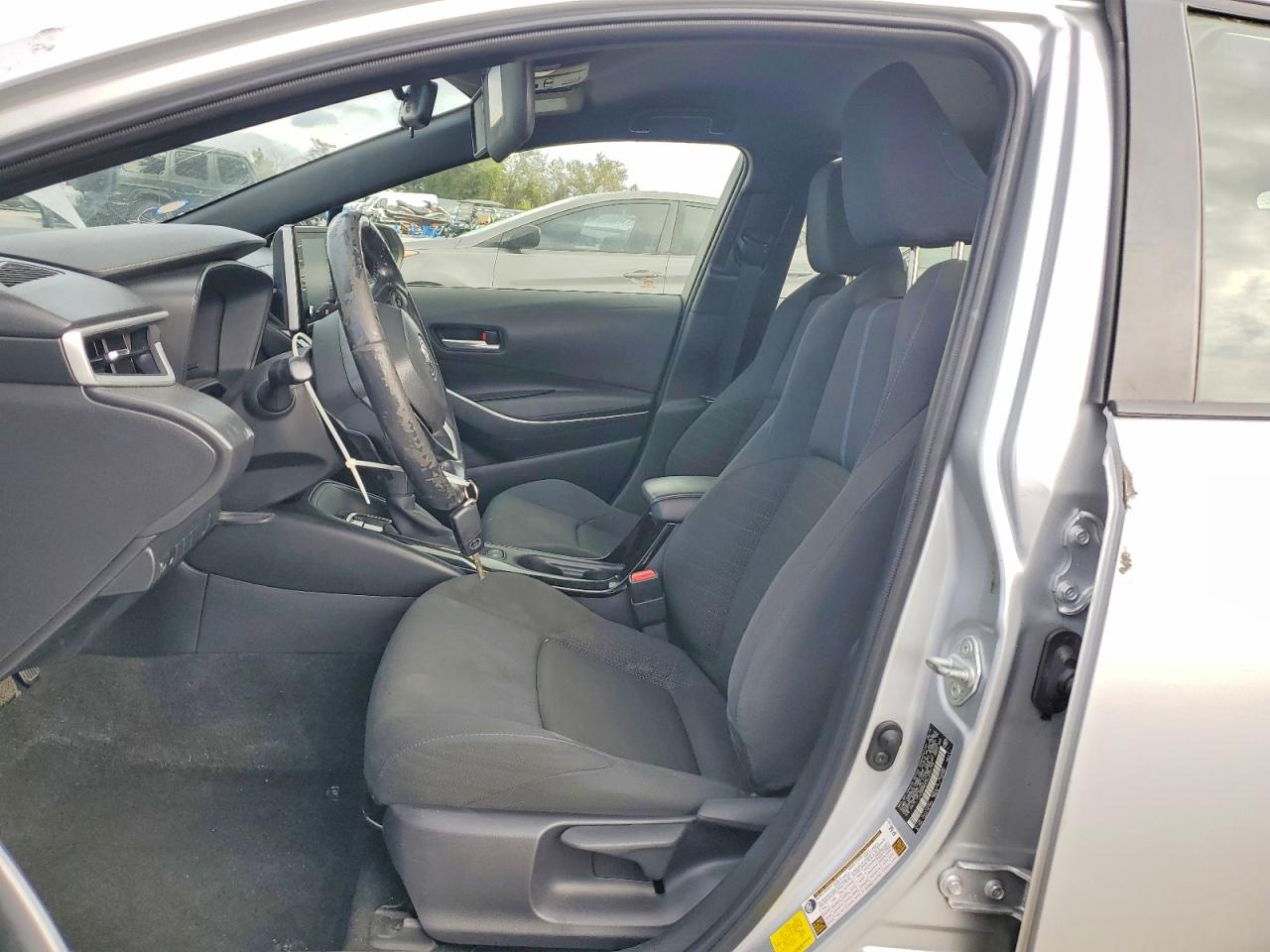 2020 TOYOTA COROLLA SE photo 7