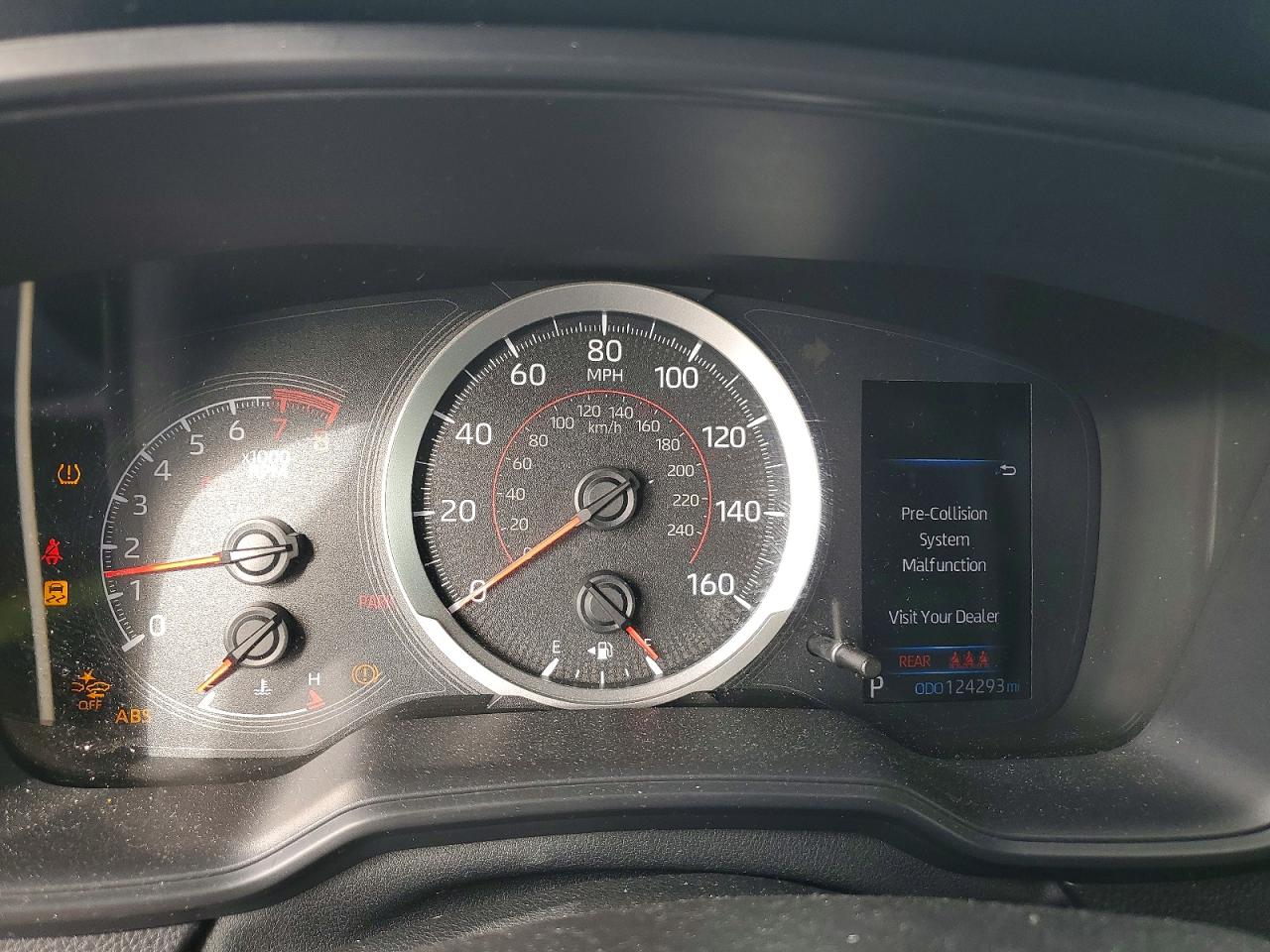 2020 TOYOTA COROLLA SE photo 9