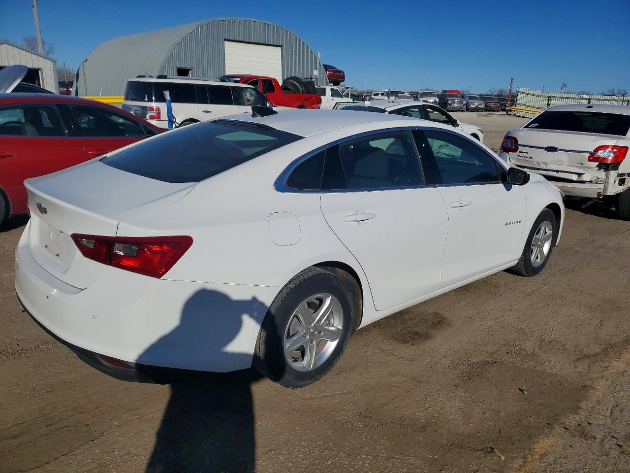 2024 CHEVROLET MALIBU LS photo 3