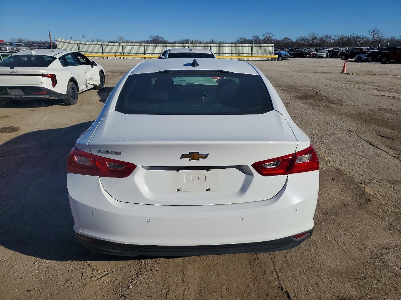 2024 CHEVROLET MALIBU LS photo 6