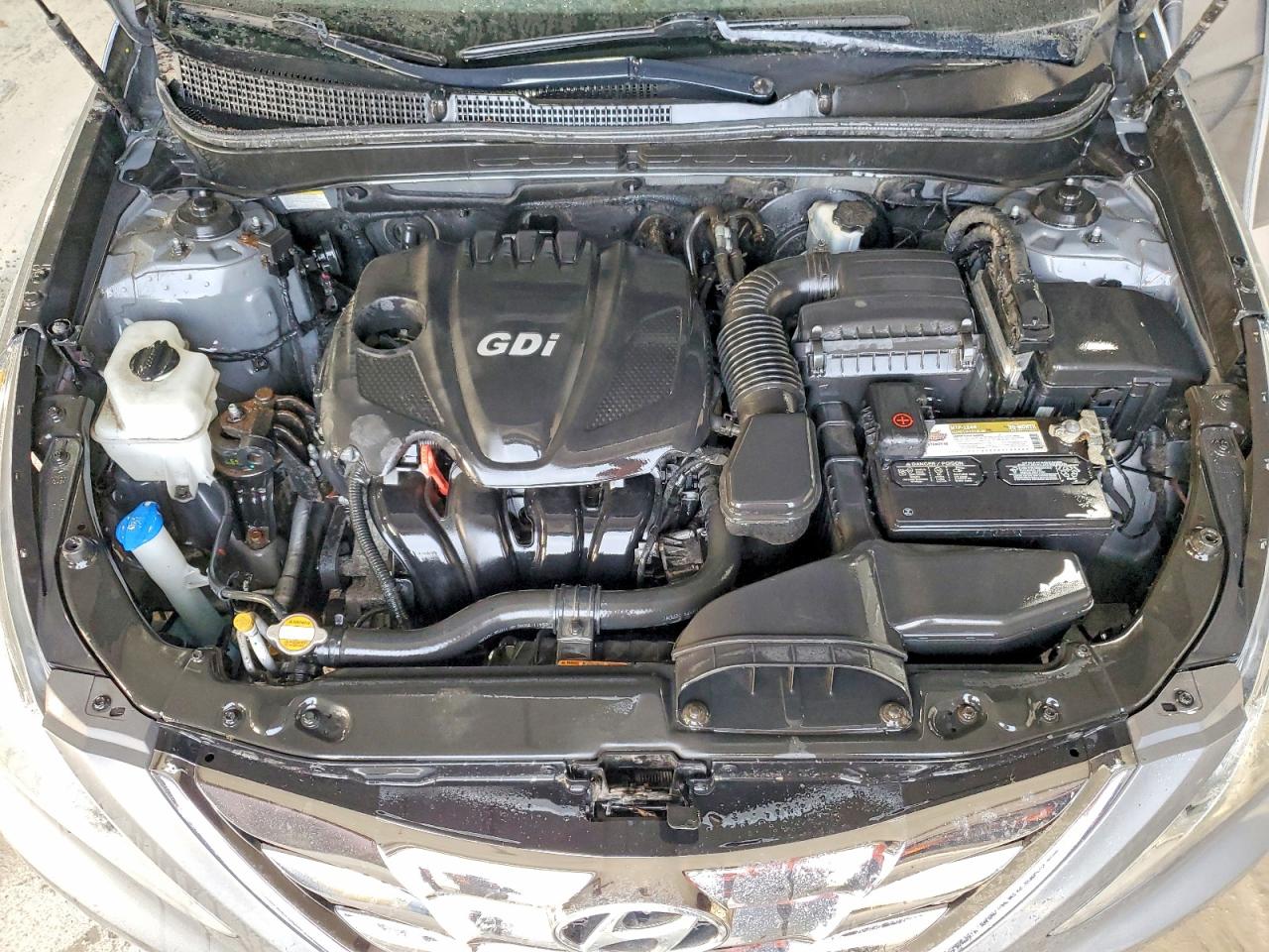 2012 HYUNDAI SONATA SE photo 11