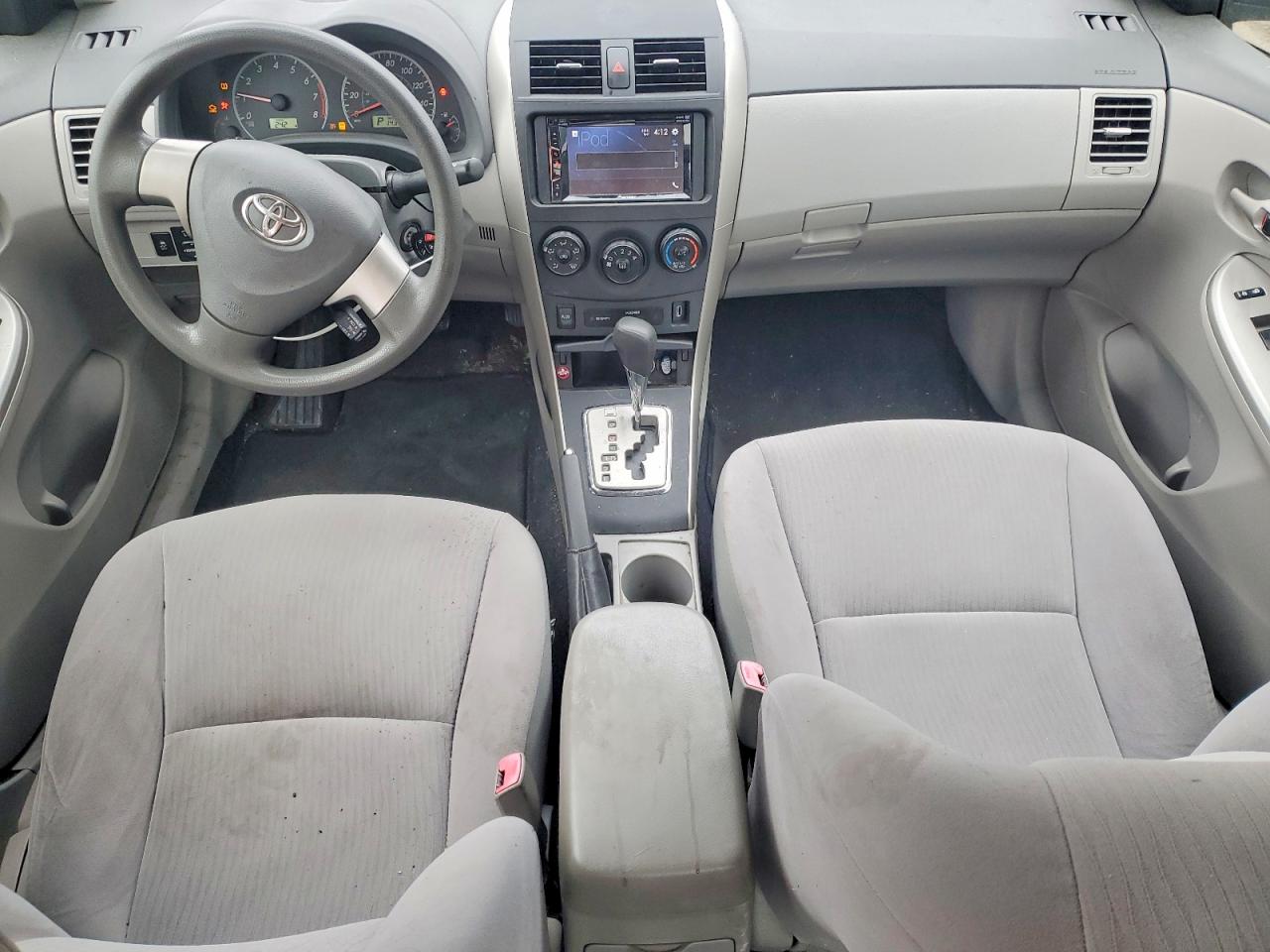 2010 TOYOTA COROLLA BASE photo 8