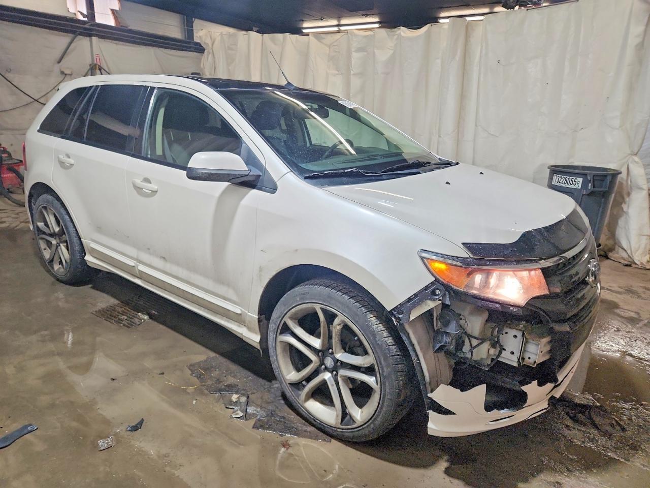 2013 FORD EDGE SPORT photo 4