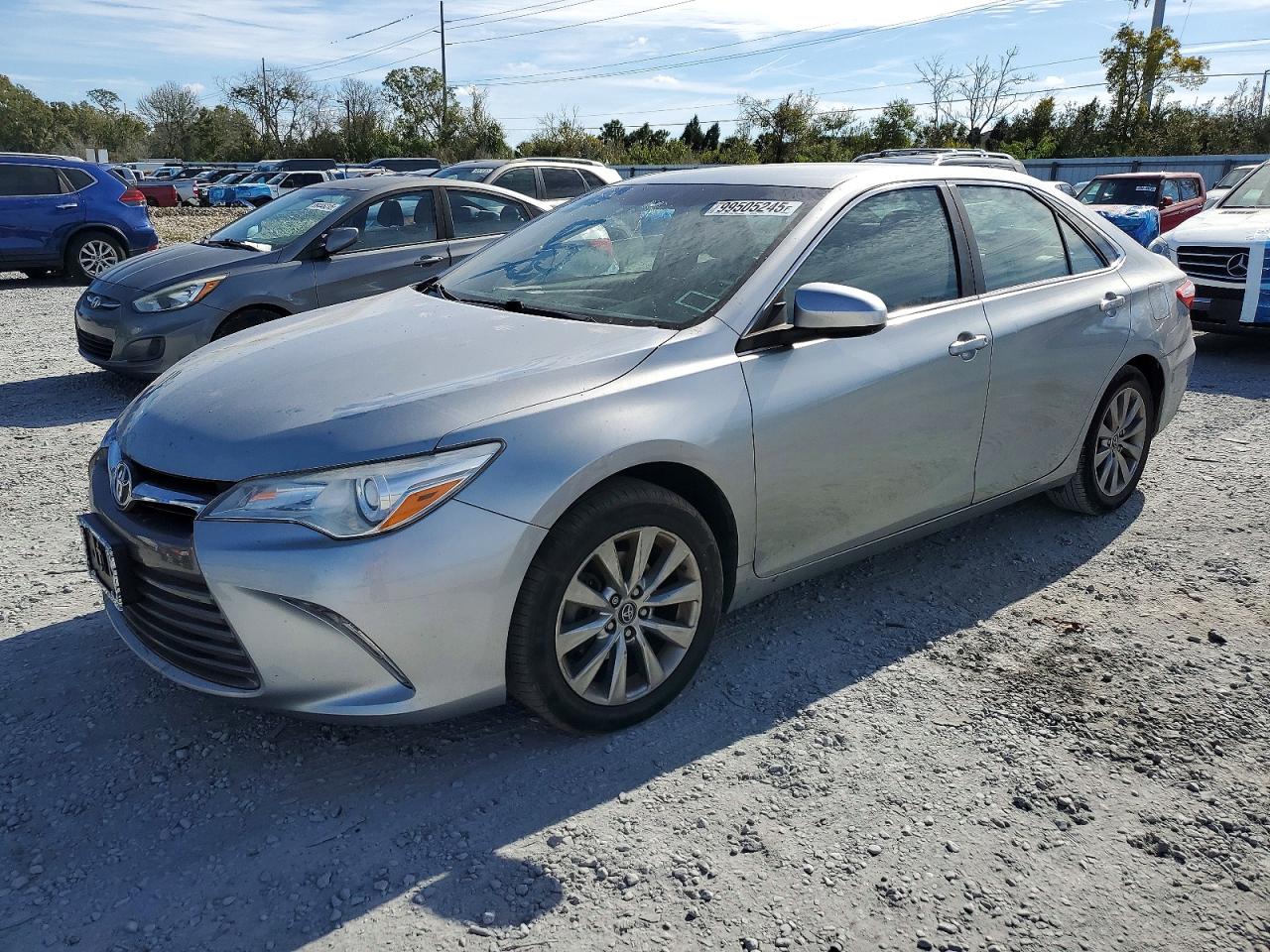 2016 TOYOTA CAMRY