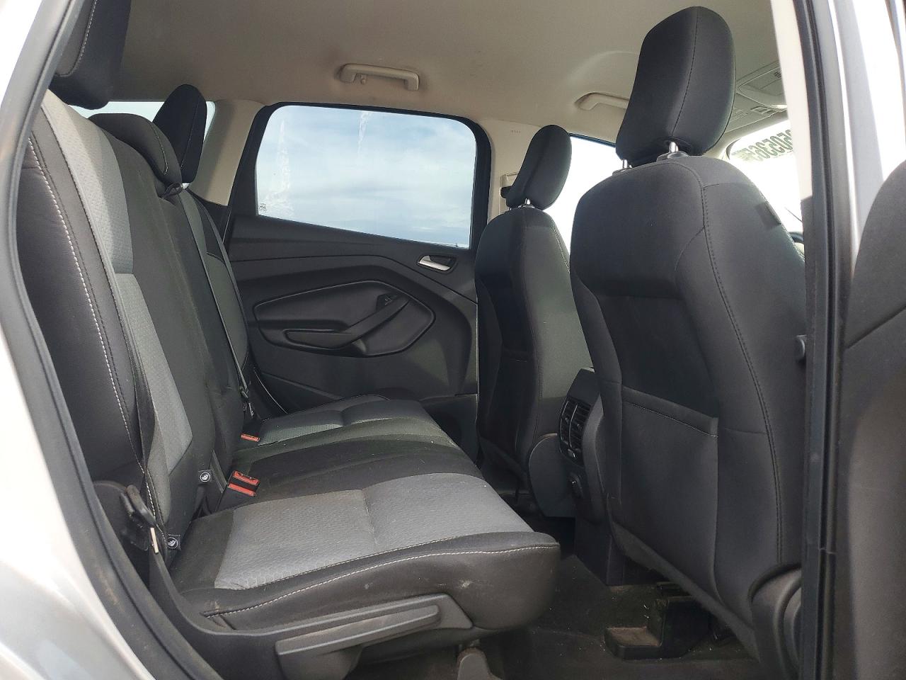 2019 FORD ESCAPE SE photo 11
