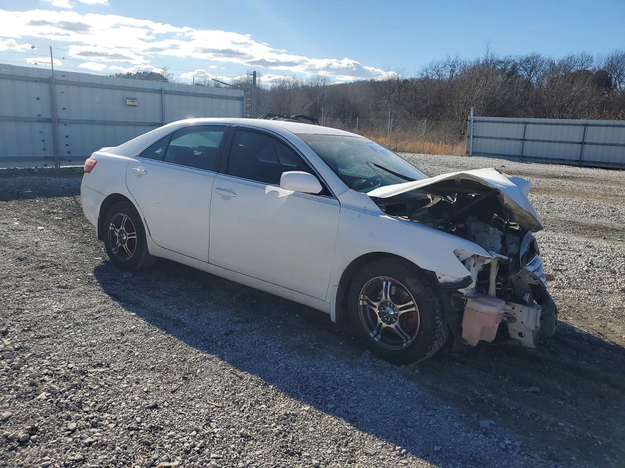 2009 TOYOTA CAMRY BASE photo 4
