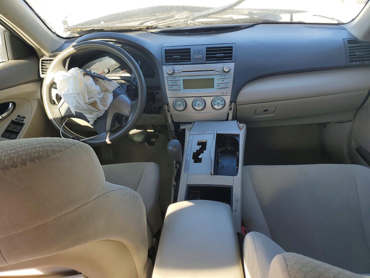 2009 TOYOTA CAMRY BASE photo 8