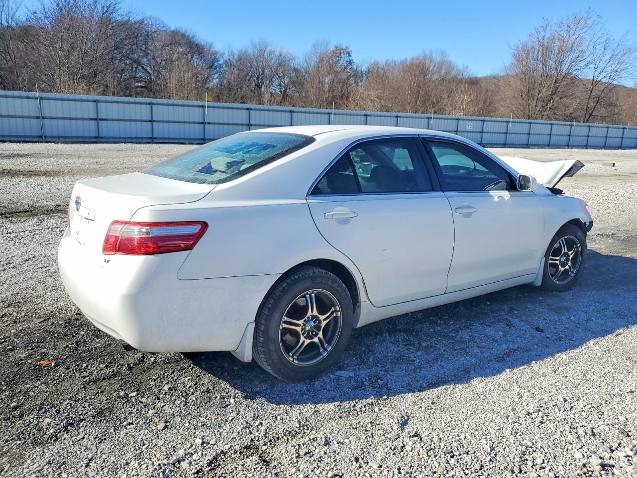 2009 TOYOTA CAMRY BASE photo 3