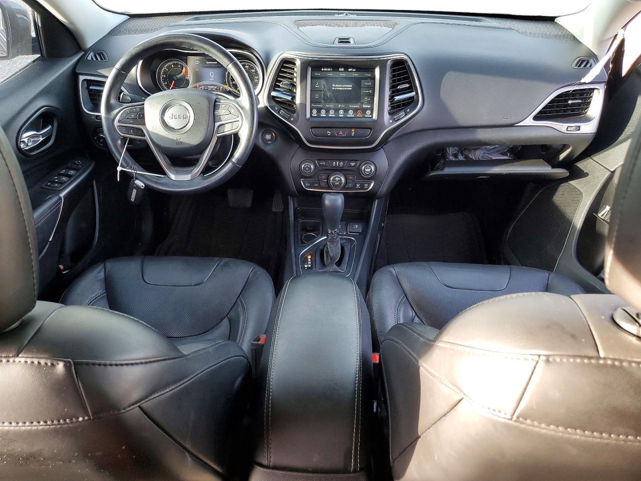 2021 JEEP CHEROKEE LATITUDE LUX photo 8