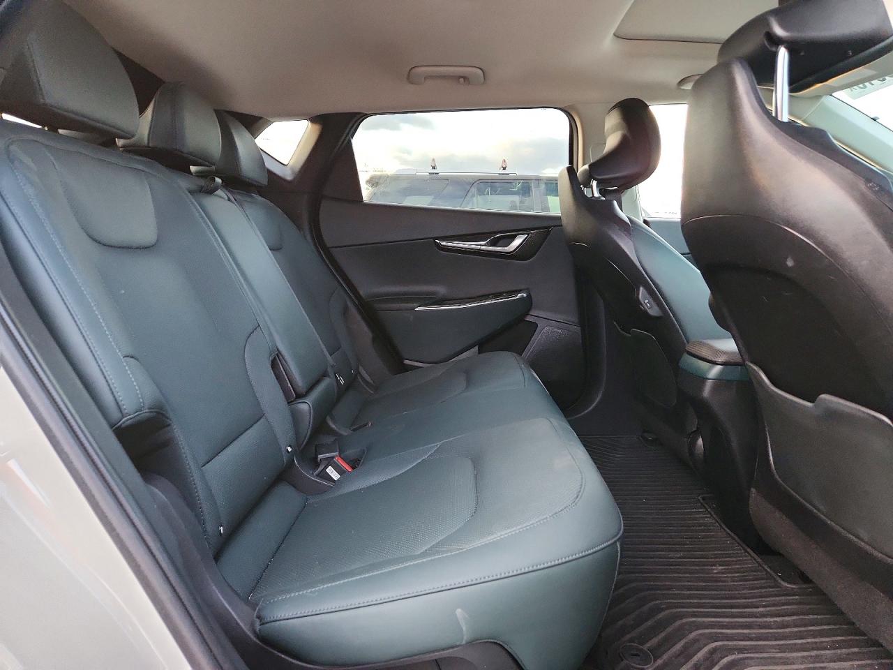 2022 KIA EV6 LIGHT photo 11