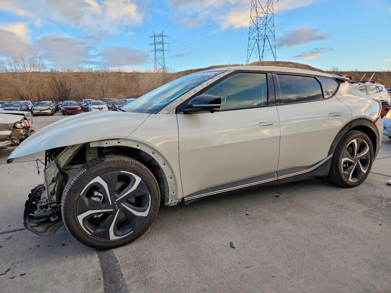2022 KIA EV6