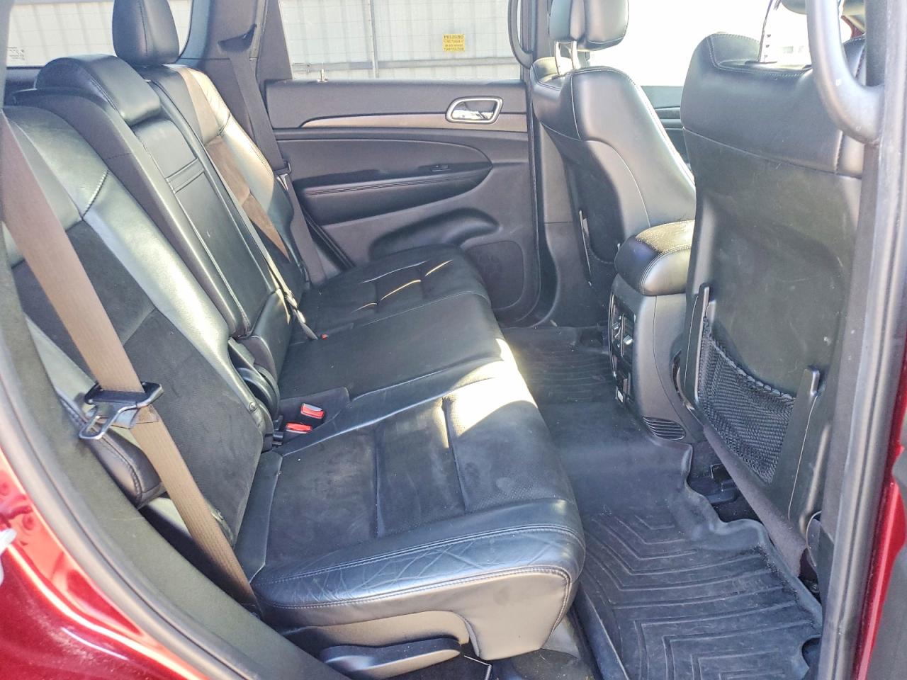 2018 JEEP GRAND CHEROKEE LAREDO photo 11