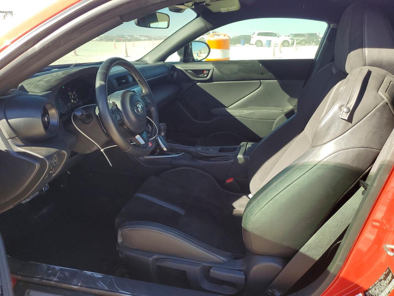2023 TOYOTA GR 86 PREMIUM photo 7