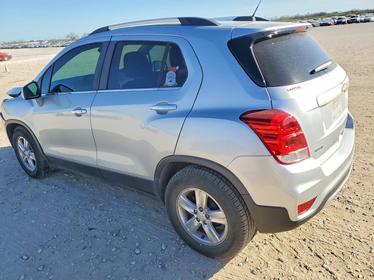 2020 CHEVROLET TRAX 1LT photo 2