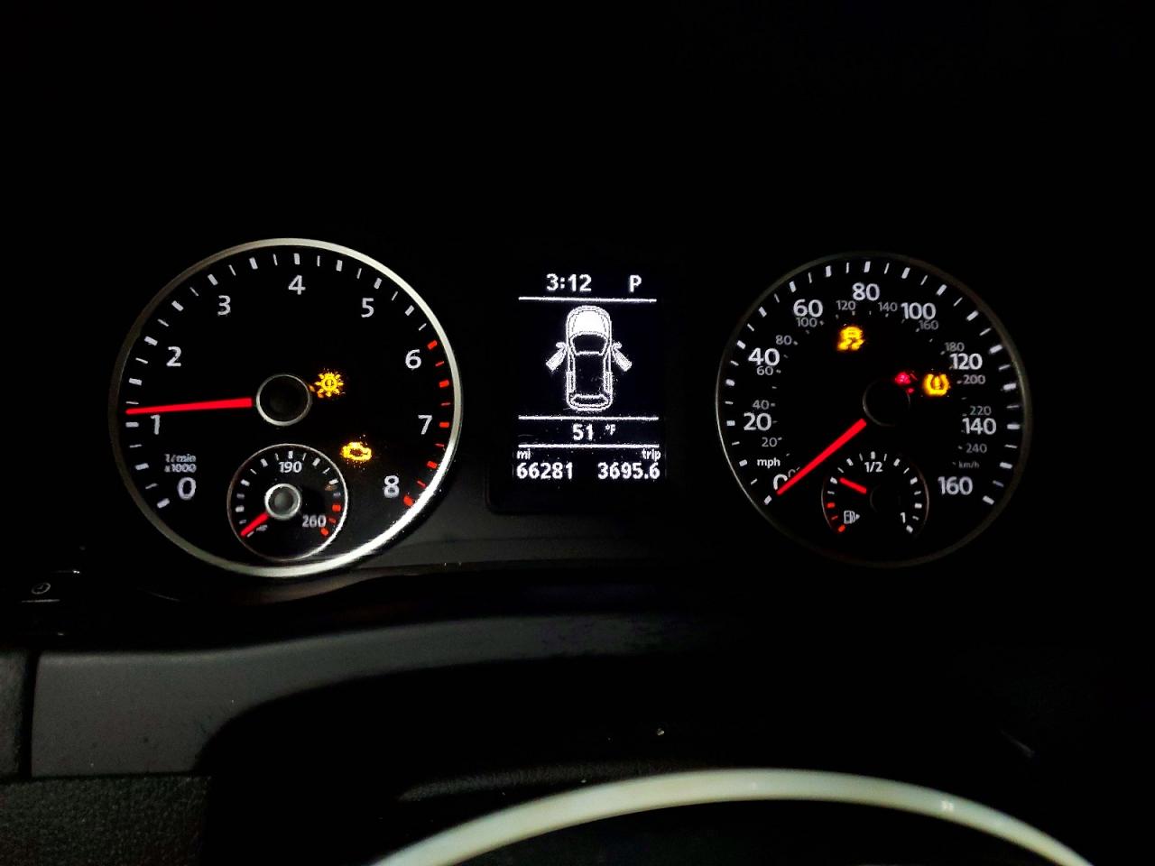 2016 VOLKSWAGEN TIGUAN S photo 9