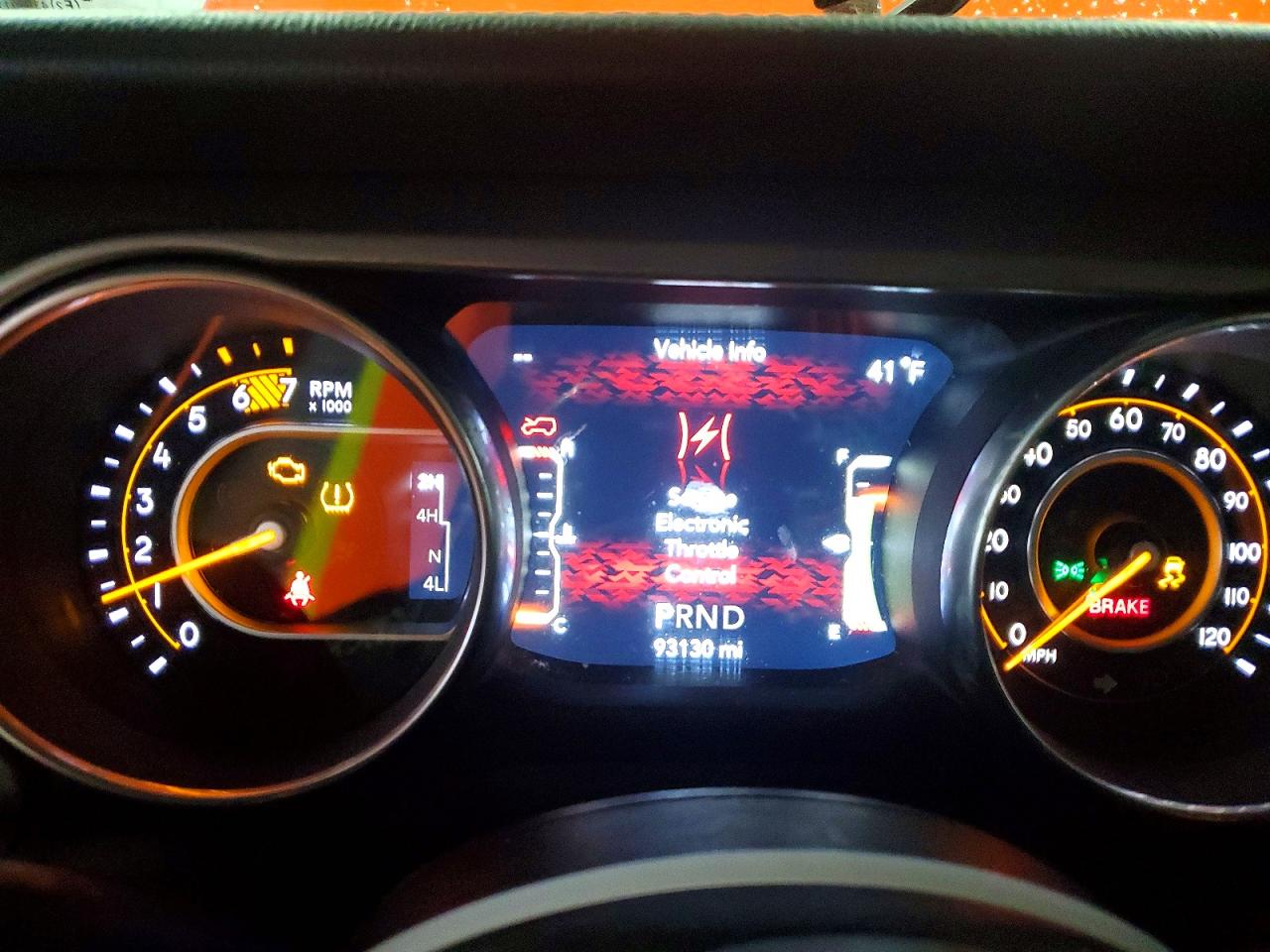 2018 JEEP WRANGLER UNLIMITED SAHARA photo 9