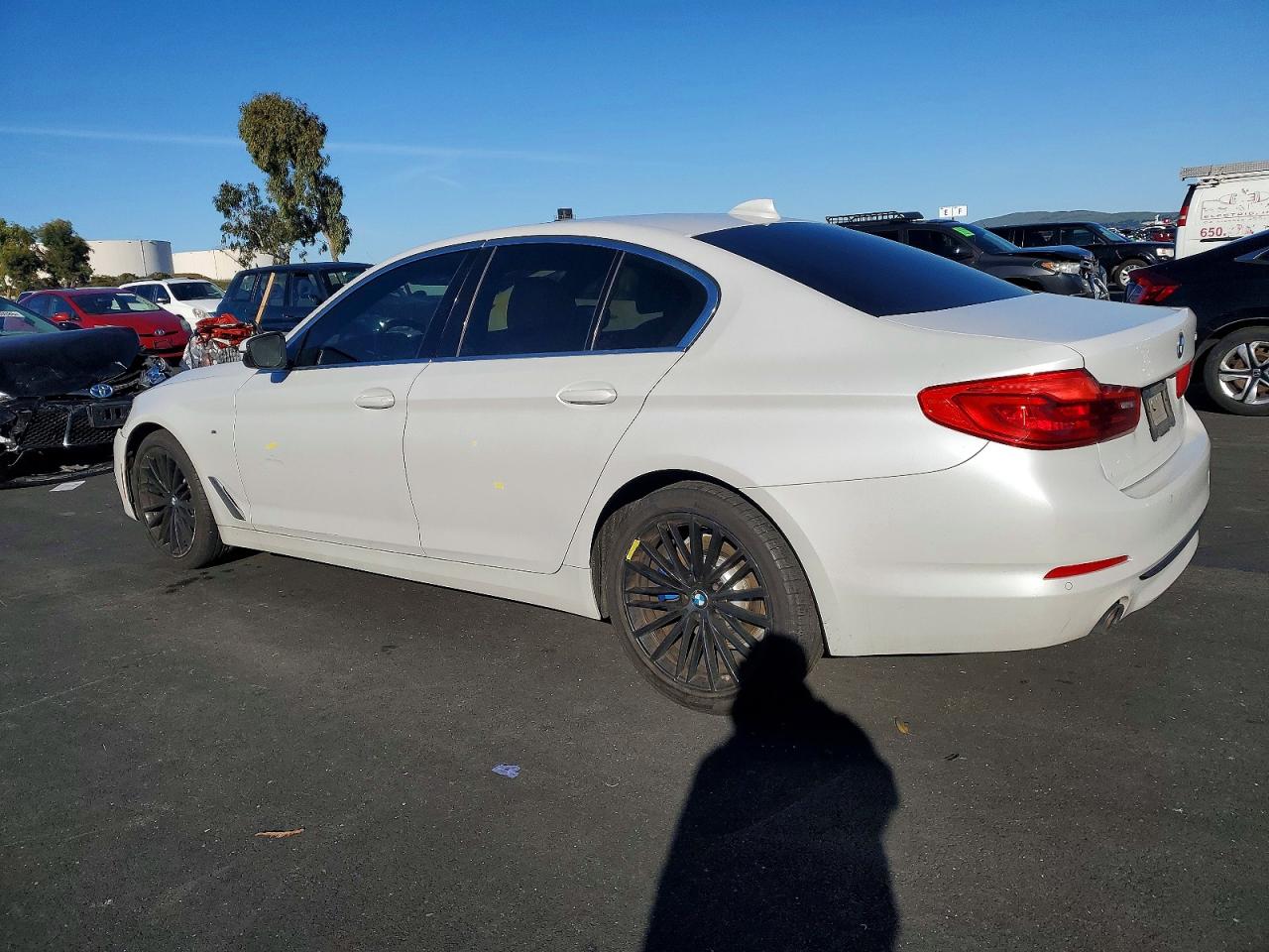2019 BMW 530 I photo 2