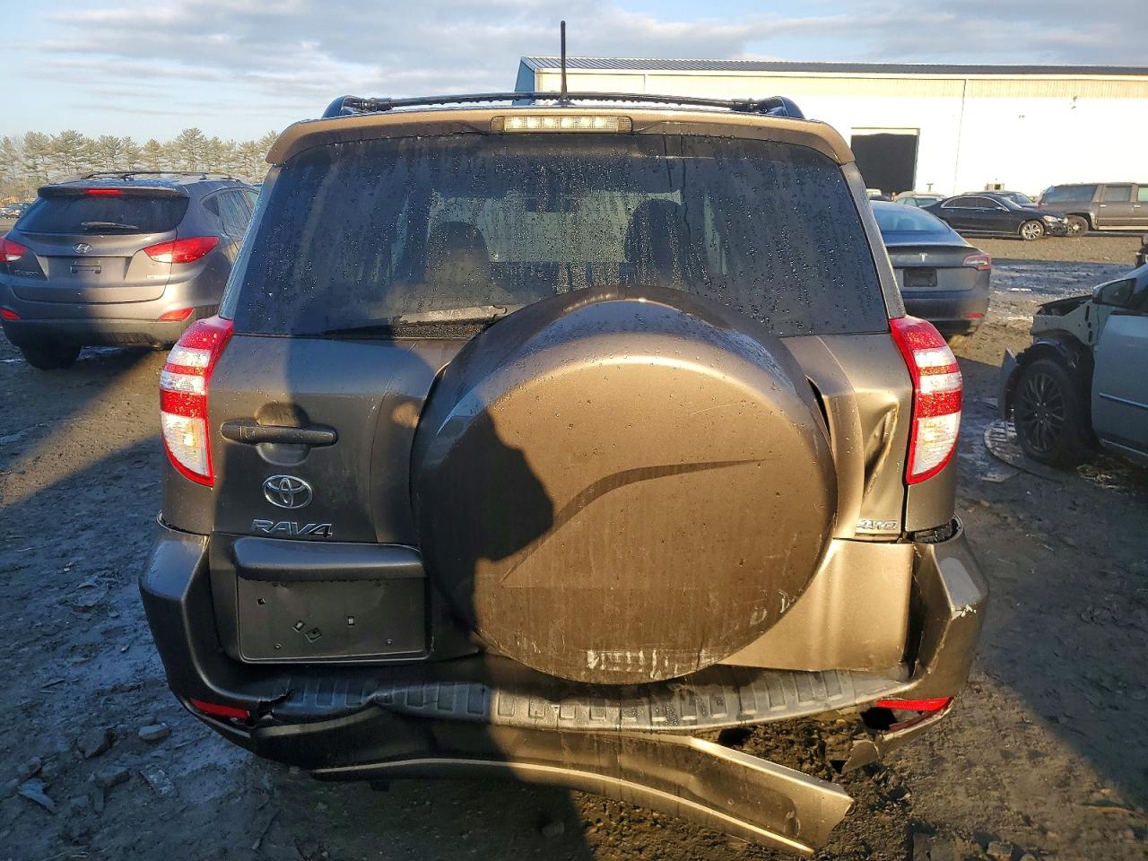 2011 TOYOTA RAV4 LIMITED photo 6
