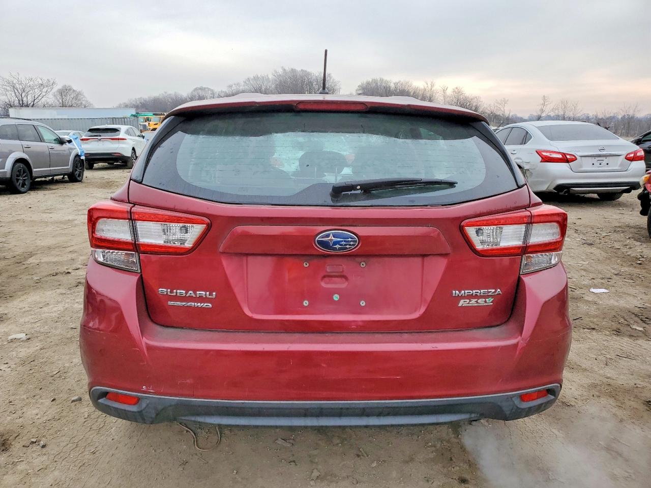 2017 SUBARU IMPREZA photo 11