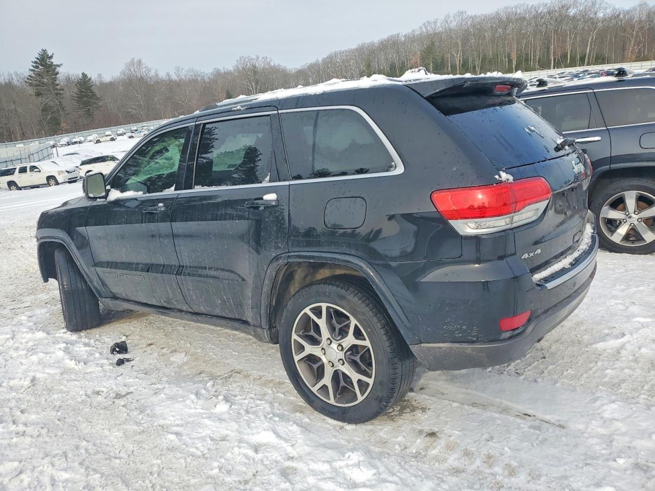 2018 JEEP GRAND CHEROKEE LIMITED photo 2