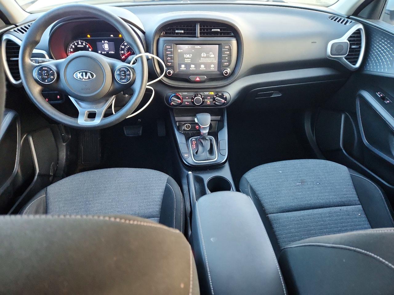 2020 KIA SOUL LX photo 8