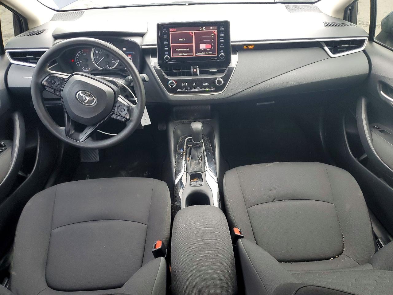 2021 TOYOTA COROLLA LE photo 8