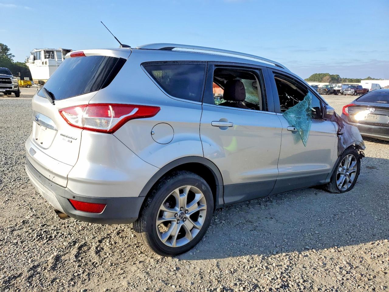 2016 FORD ESCAPE TITANIUM photo 3