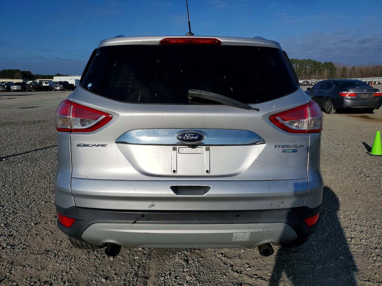 2016 FORD ESCAPE TITANIUM photo 6
