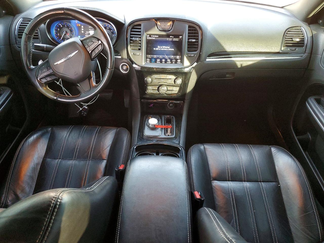 2021 CHRYSLER 300 S photo 8
