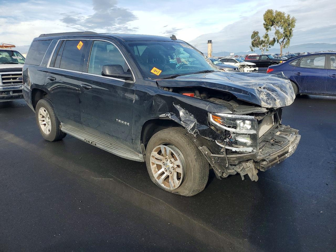 2015 CHEVROLET TAHOE C1500 LT photo 4