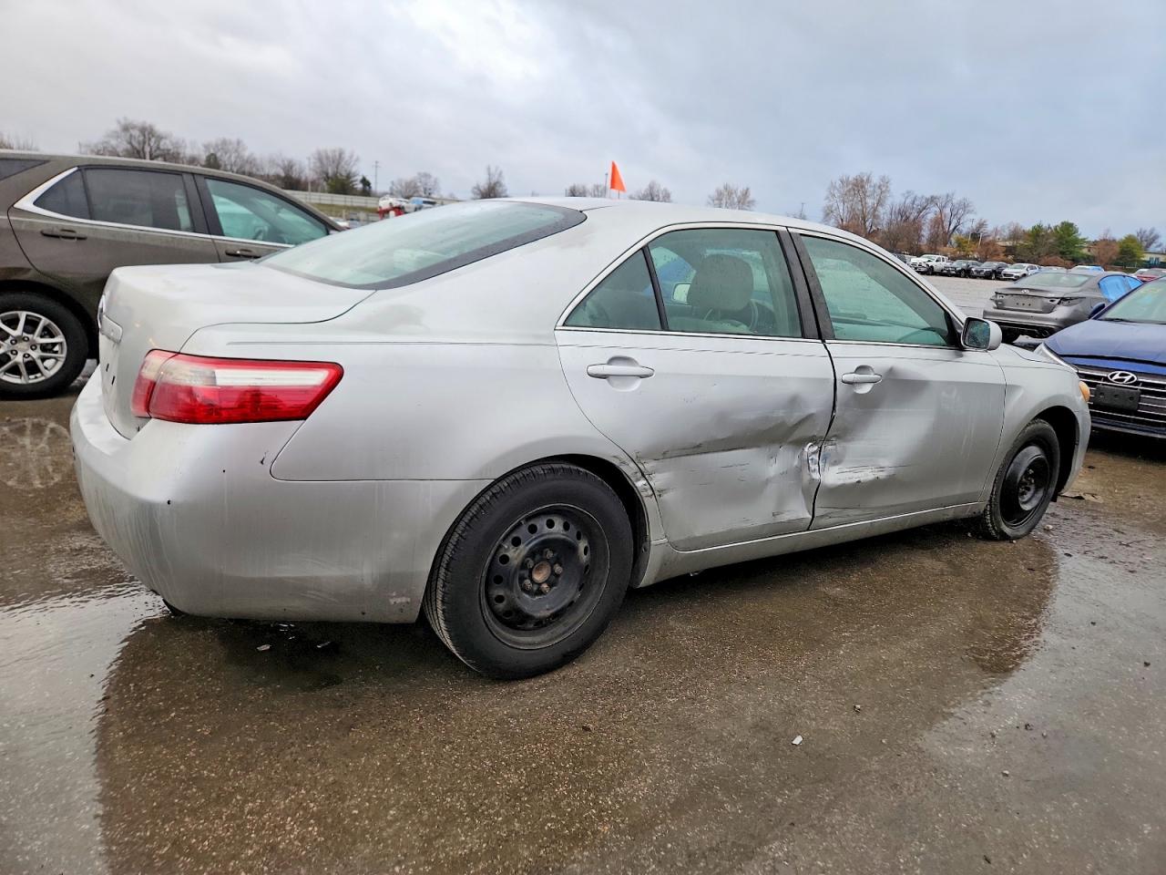 2009 TOYOTA CAMRY BASE photo 3