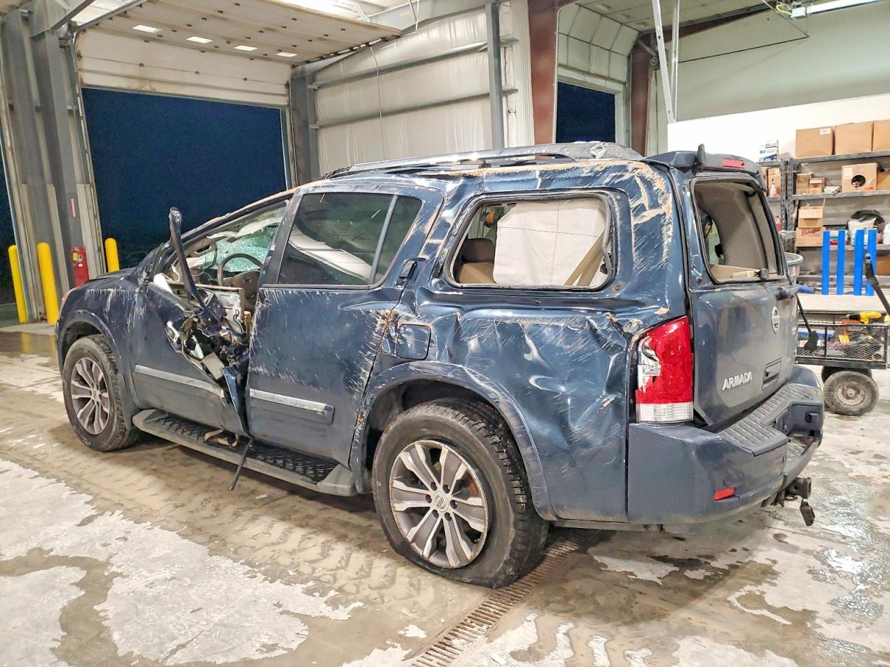 2015 NISSAN ARMADA SV photo 4
