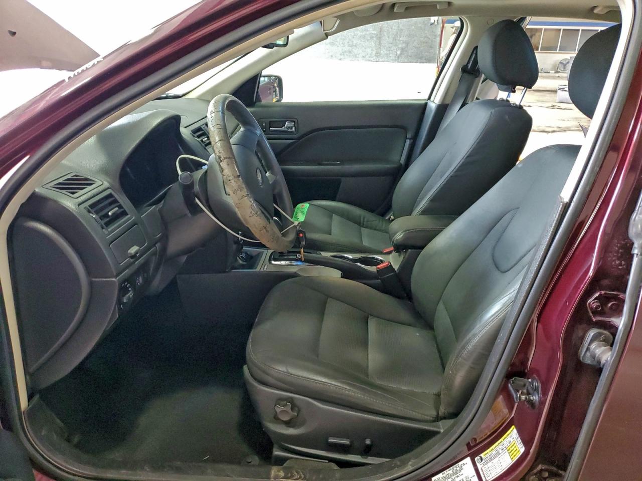 2011 FORD FUSION SE photo 7